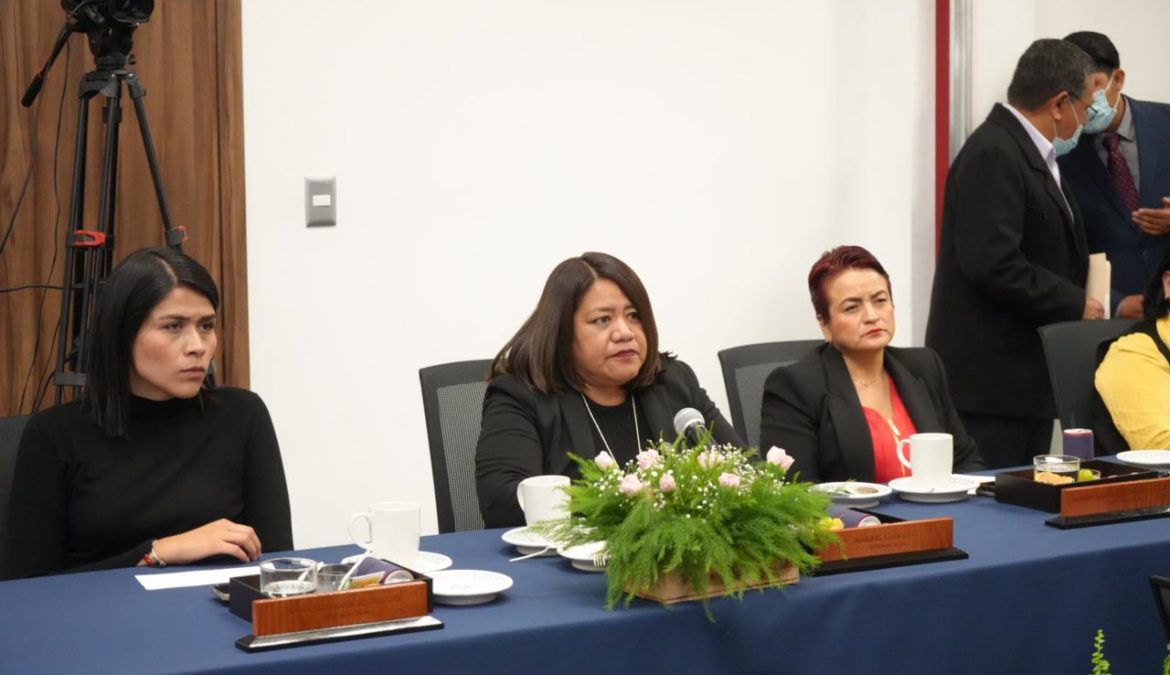 Necesario conocer criterios de selección del nuevo personal de salud: Maribel León Cruz