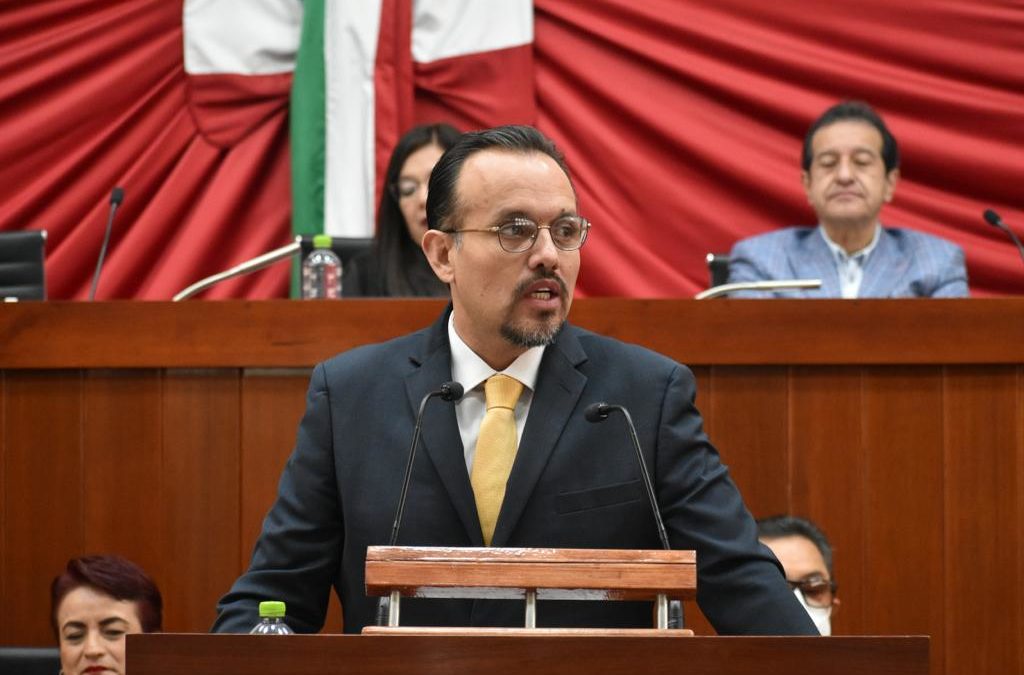 Cuestiona el diputado Juan Manuel Cambrón decreto sobre uso de armas de fuego en linchamientos