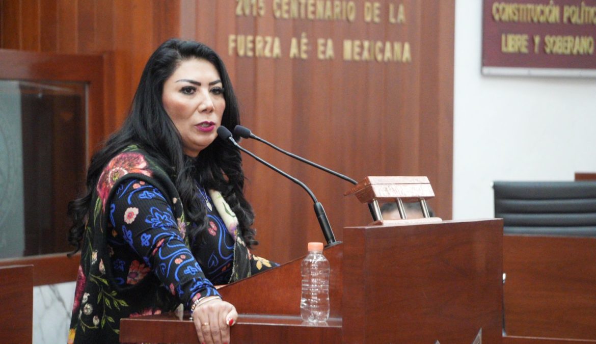 Destaca diputada Alejandra Ramírez Ortiz su apuesta por la educación para evitar la violencia