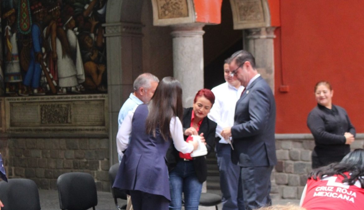 Asiste diputada María Guillermina Loaiza al arranque de la colecta de Cruz Roja Mexicana 2023