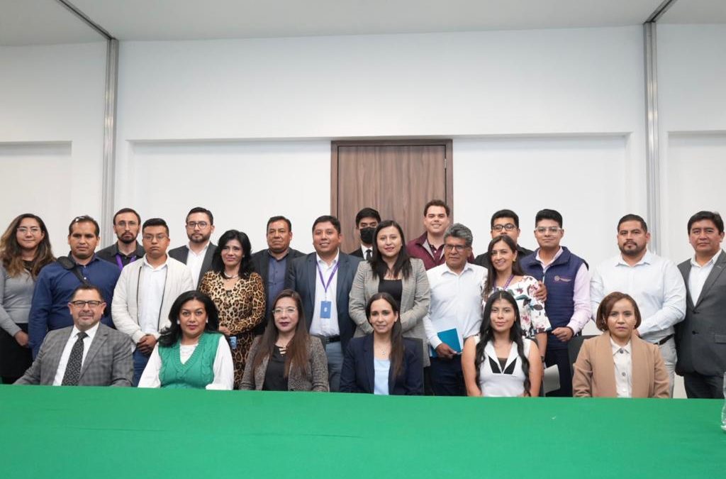 Encabeza Leticia Martínez Cerón mesa de trabajo para fortalecer la propuesta de iniciativa de Ley de las personas Jóvenes para el Estado de Tlaxcala
