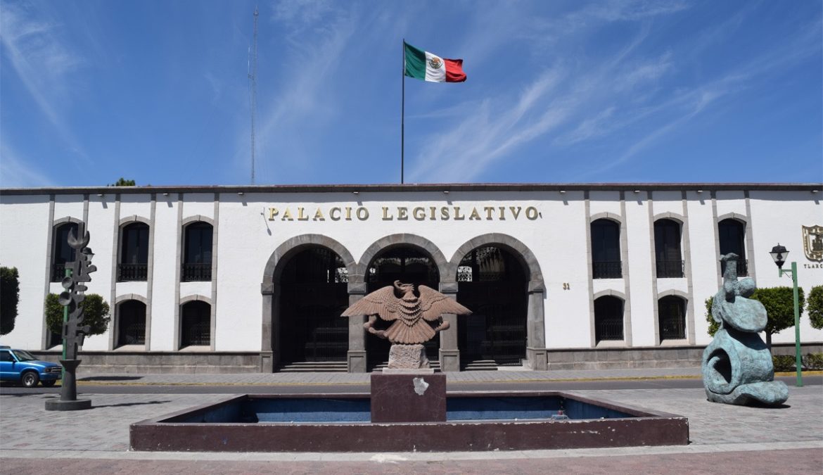 Otorga el Congreso del Estado de Tlaxcala aumento salarial a los trabajadores de base