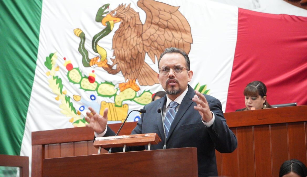 Sostiene diputado Juan Manuel Cambrón Soria trabajo legislativo a favor de las y los tlaxcaltecas