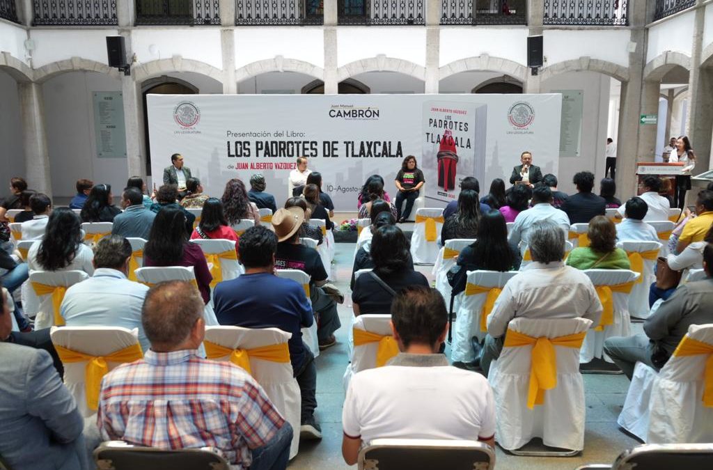 Diputado Juan Manuel Cambrón presenta libro “Los padrotes de Tlaxcala, de Juan Alberto Vázquez
