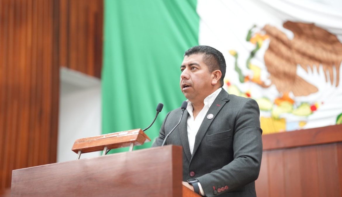 Presenta Jaciel González Herrera iniciativa para adicionar un capítulo al título segundo de la Ley Municipal local