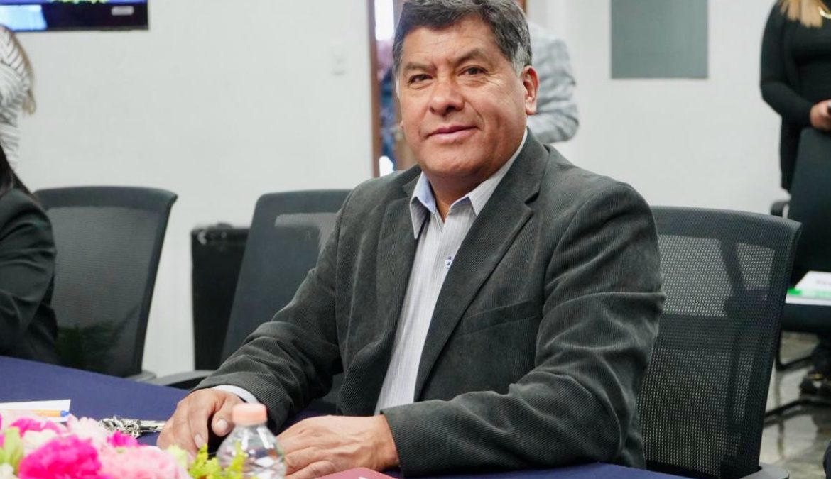 Fundamental garantizar la gobernabilidad democrática en Tlaxcala: Vicente Morales Pérez