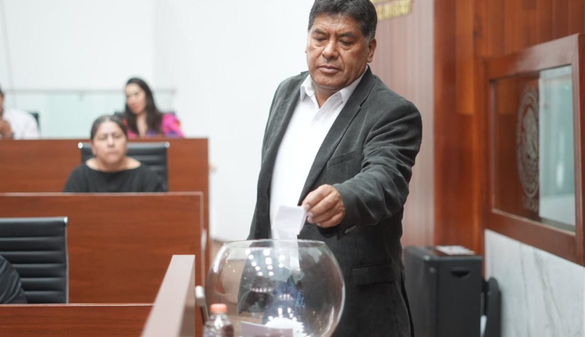 Preside Vicente Morales Pérez el Comité de Administración