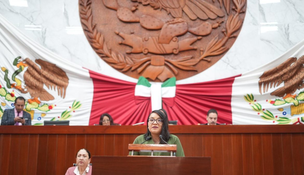 Propone diputada Laura Yamili Flores Lozano regular embargos bancarios en el servicio público de Tlaxcala