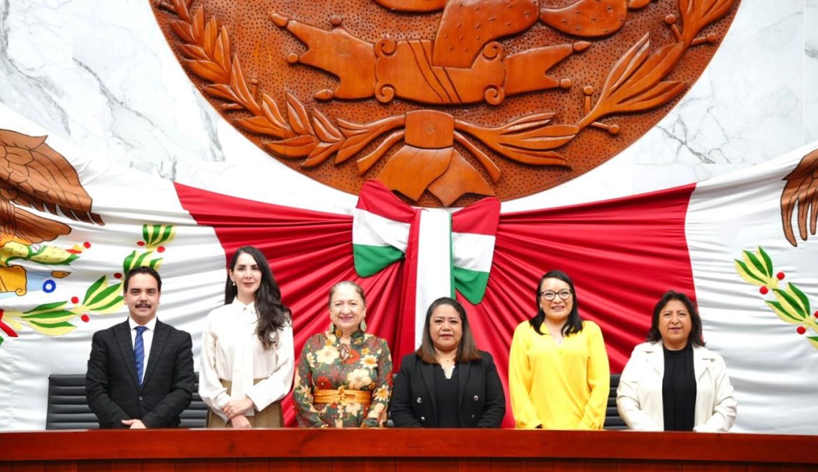 Apertura Congreso del Estado Primer Periodo Ordinario del Segundo Año de Ejercicio Legal