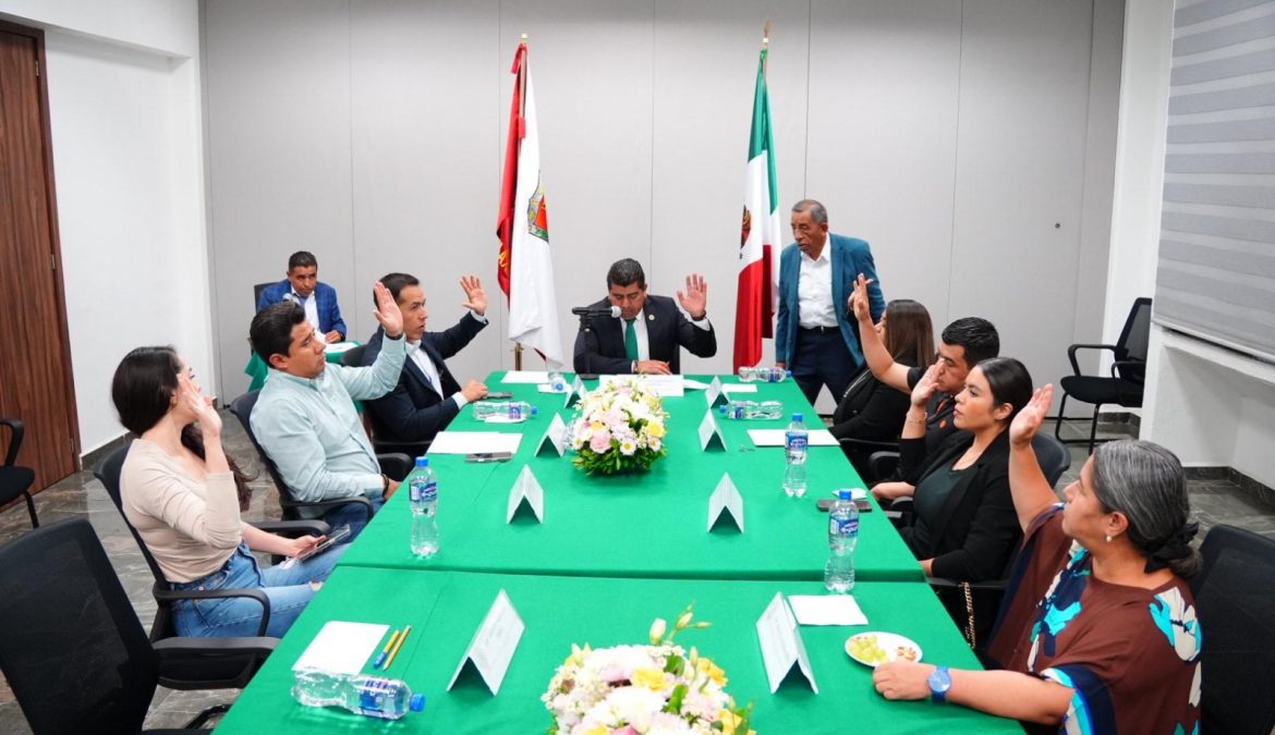 Dictamina Comisión de Puntos Constitucionales en cumplimiento de la reforma judicial Dictamina Comisión de Puntos Constitucionales en cumplimiento de la reforma judicial