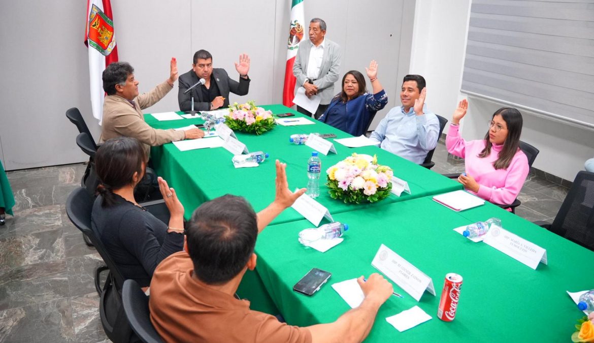 Aprueba Comisión de Puntos Constitucionales dictamen para reformar la Ley Orgánica de la Administración Pública del Estado en materia de acceso a la información Aprueba Comisión de Puntos Constitucionales dictamen para reformar la Ley Orgánica de la Administración Pública del Estado en materia de acceso a la información