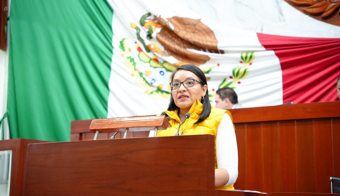 Propone Laura Yamili Flores descuento obligatorio en predial y agua potable para personas adultas mayores