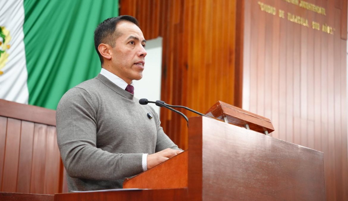 Presenta Bladimir Zainos Flores exhorto para fortalecer el cumplimiento de la Ley Municipal en designaciones clave
