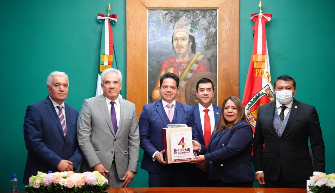 Recibe Congreso del Estado IV Informe de Gobierno Recibe Congreso del Estado IV Informe de Gobierno