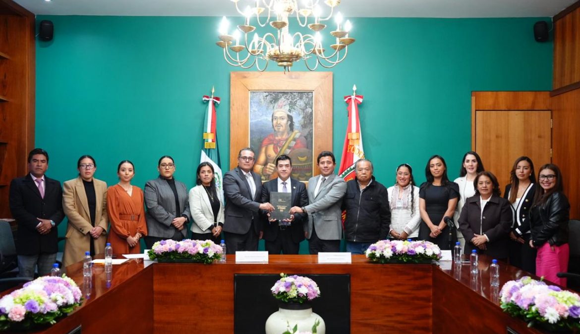 Recibe LXV Legislatura Informe Anual del ITE