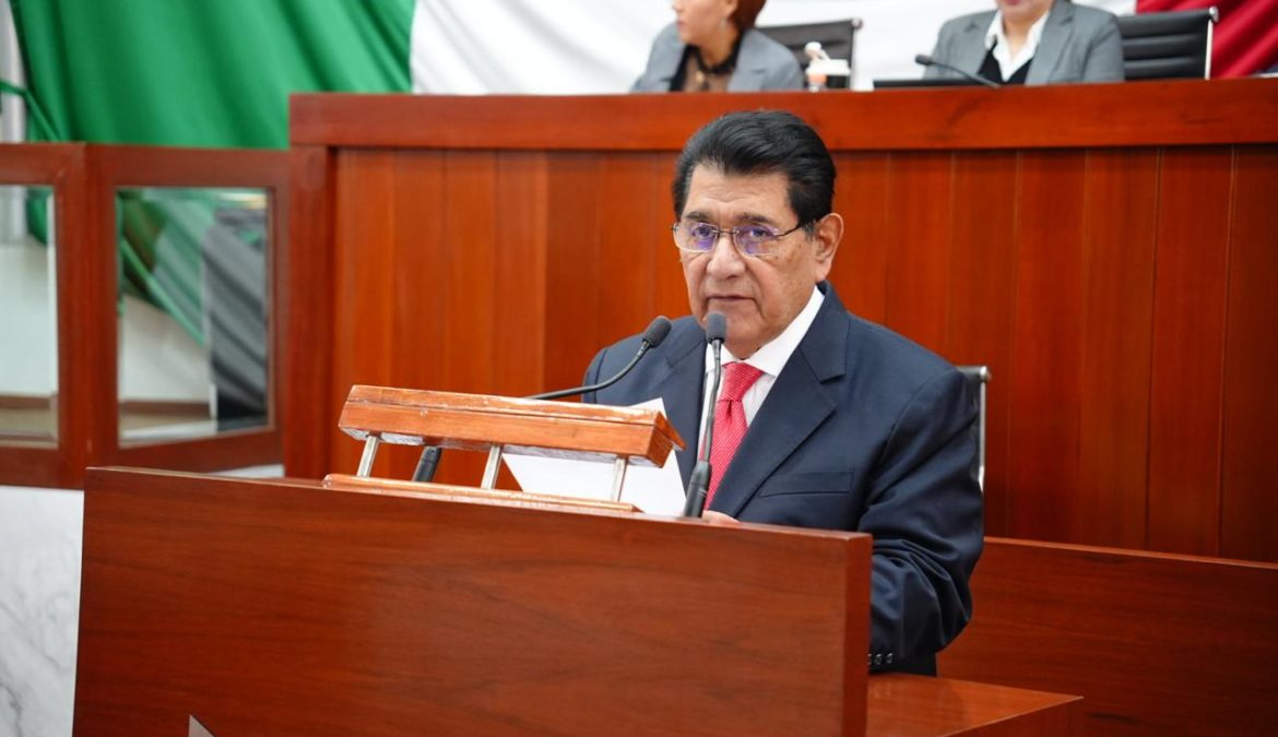 Propone Héctor Ortiz declarar el 28 de mayo como “Día de la Universidad Autónoma de Tlaxcala” Propone Héctor Ortiz declarar el 28 de mayo como “Día de la Universidad Autónoma de Tlaxcala”