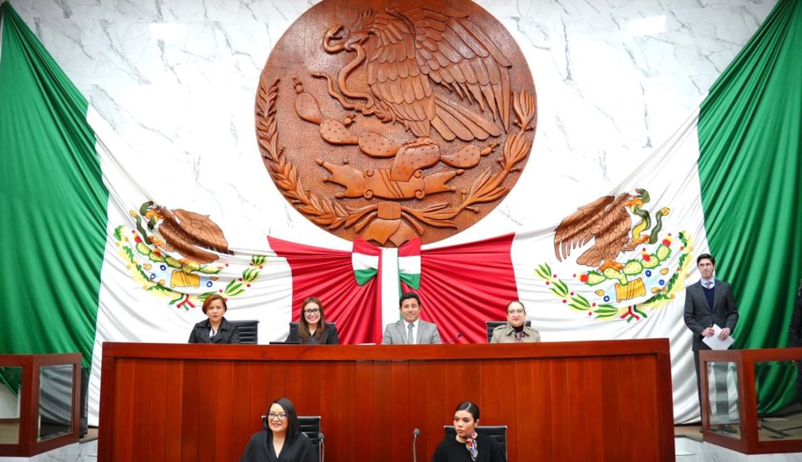 Da inicio el Congreso a los trabajos del Segundo Periodo Ordinario del Segundo Año Legislativo