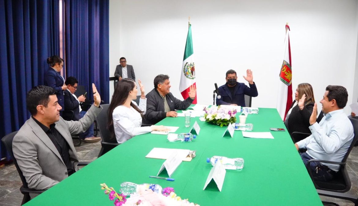 Comisión de Puntos Constitucionales, avala minuta en materia de límite a las jubilaciones y pensiones de las entidades públicas 