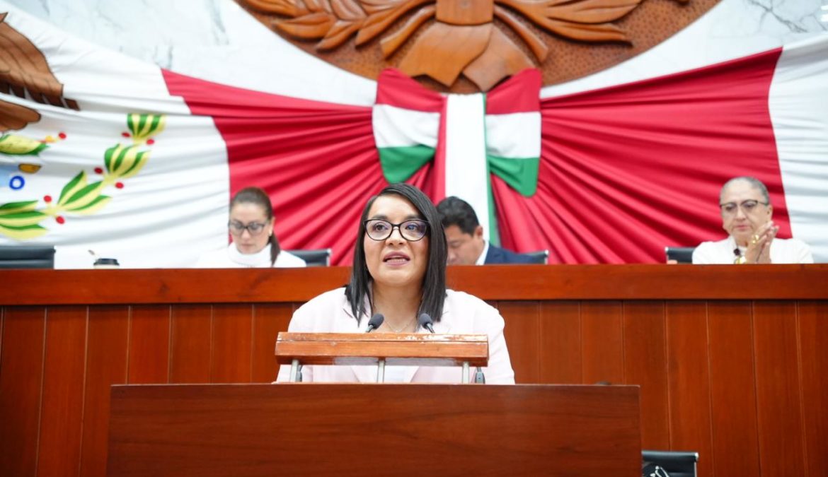 Busca Laura Flores regular uso de remanentes presupuestales