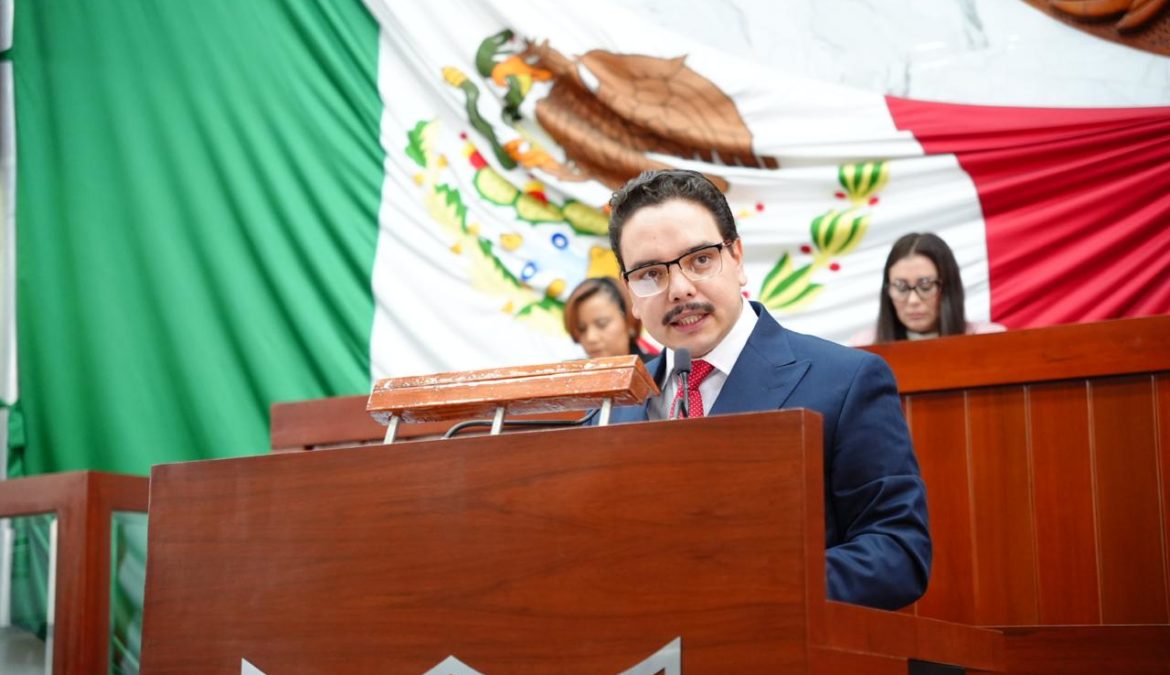 Propone Emilio De la Peña reformar ley municipal para dar certeza en sustitución del Presidente Municipal