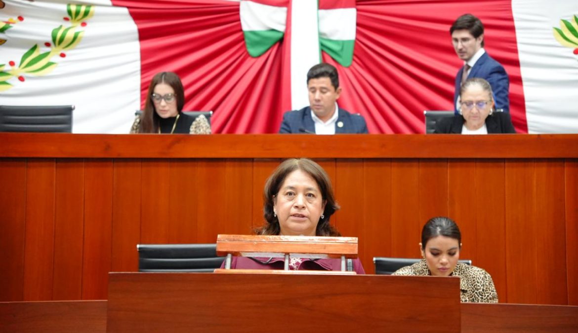 Diputada Ana Bertha Mastranzo propone declarar Patrimonio Cultural Inmaterial a la Danza de los Vasallos Diputada Ana Bertha Mastranzo propone declarar Patrimonio Cultural Inmaterial a la Danza de los Vasallos