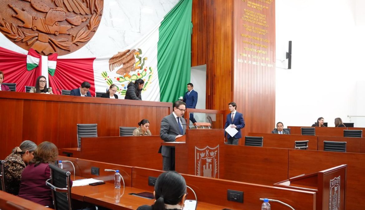 Propone grupo parlamentario de Morena armonizar en lo local, el plan B