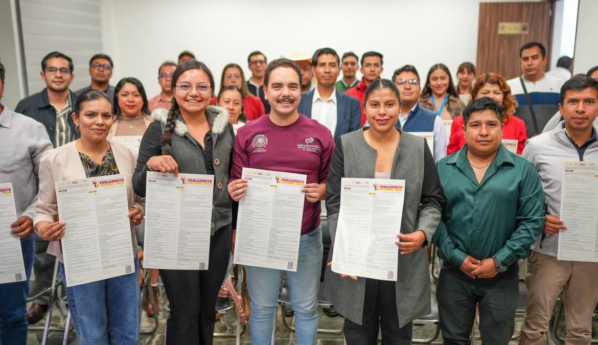Hoy concluye el registro para participar en el XV Parlamento Juvenil: Emilio De la Peña