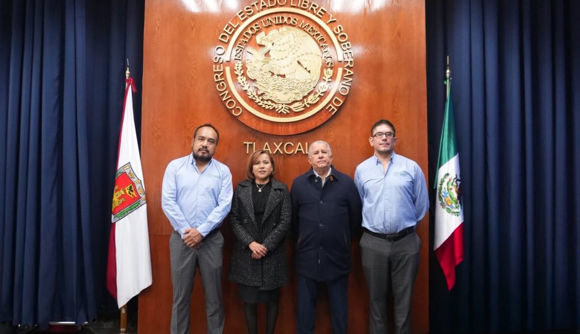 Madai Pérez abre las puertas del Congreso al diálogo educativo