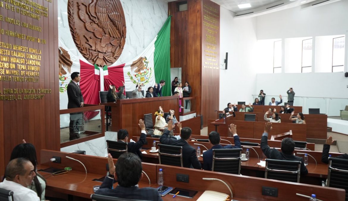 Aprueba LXV Legislatura ajustes a recursos de los Poderes del Estado correspondientes al segundo trimestre de 2026