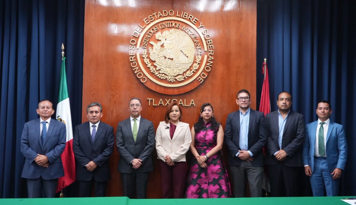 Acompaña Madai Pérez presentación de diplomado sobre justicia civil y familiar en el Congreso